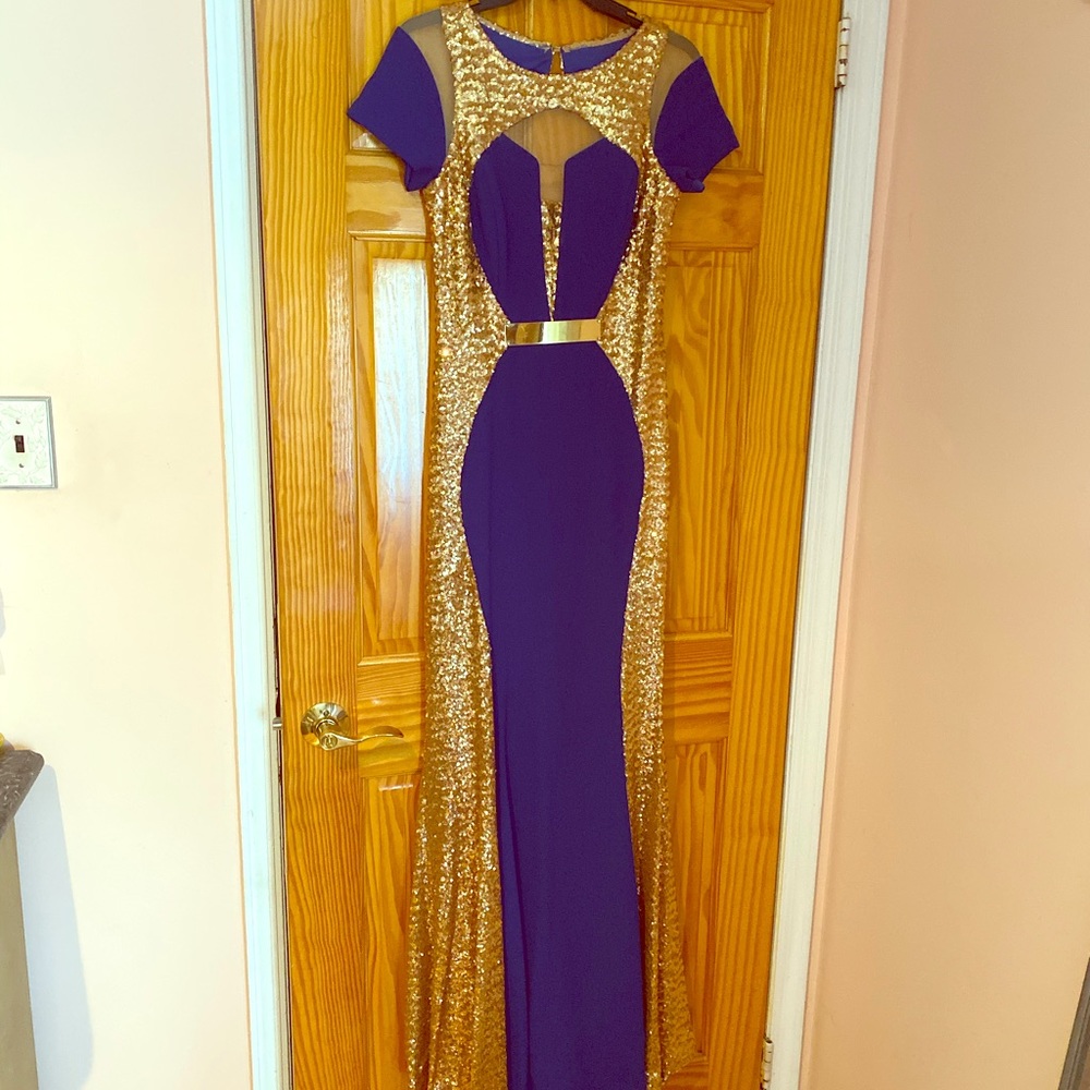 Beautiful blue dress